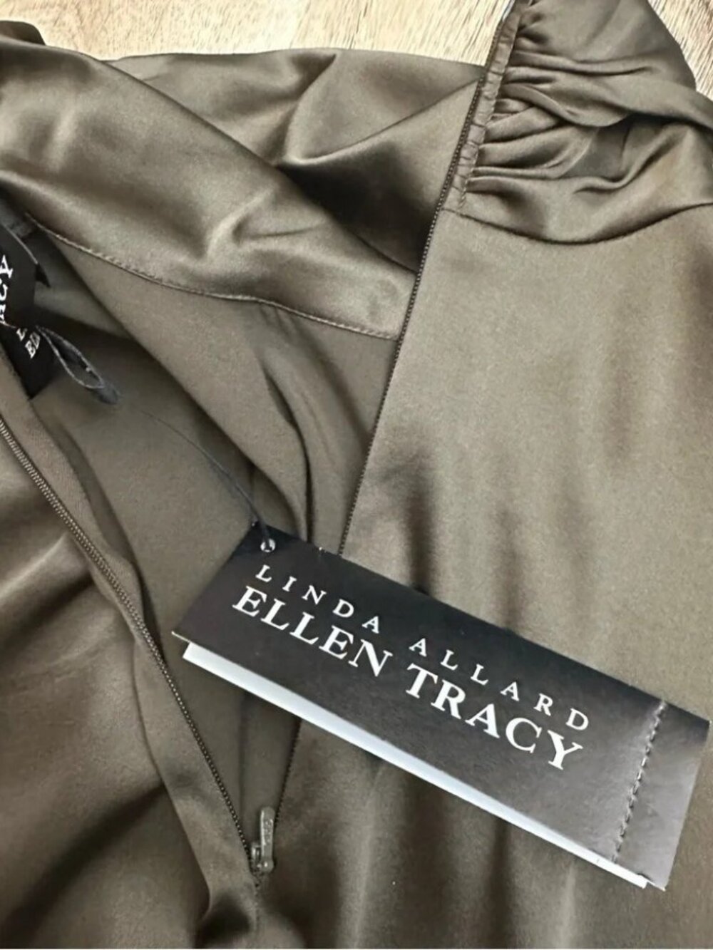 NWT Linda Allard Ellen Tracy Olive Brown Fitted Silk Blouse - Picture 6 of 8